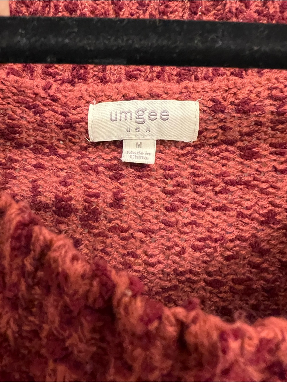 Umgee Distressed Chunky Knit Oversized Sweater - Burgundy (Medium) - Picture 7 of 9